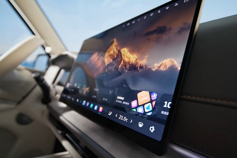 Большой кроссовер Haval Great Wall H10: показан интерьер