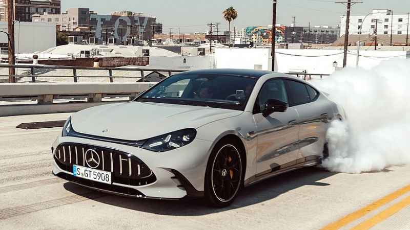 Электрический Mercedes-AMG GT 4-Door Coupe не должен был появиться на свет